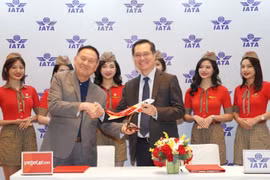 Học viện Hàng không Vietjet ký kết đào tạo với IATA