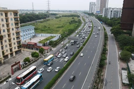 Cao điểm Tết Nguyên đán, phương tiện ra vào Hà Nội thế nào cho giảm ùn tắc?