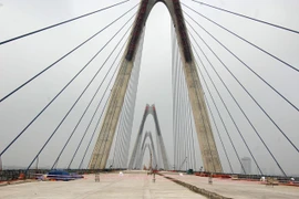 Hà Nội: Chính thức hợp long cầu Nhật Tân