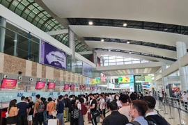 Giá vé máy bay nội địa hạ nhiệt trên nhiều đường bay