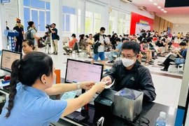 Đường sắt bổ sung 5.000 vé tàu Bắc- Nam dịp cao điểm Tết Ất Tỵ