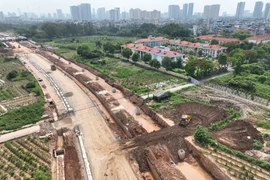 Vì sao đường Lê Quang Đạo kéo dài lỡ hẹn thông xe vào 10-10?