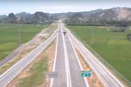 Lùm xùm kết quả đấu thầu lắp đặt hệ thống giao thông thông minh cao tốc quốc lộ 45- Nghi Sơn