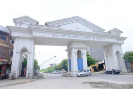 Chủ đầu tư dự án Kim Chung- Di Trạch bán nhà, đất khi chưa đủ điều kiện