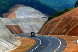 Kiểm điểm tiến độ 3 nhà thầu thi công cao tốc quốc lộ 45- Nghi Sơn