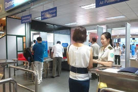 “Chôm” điện thoại của khách tại sân bay Cát Bi, bị “tóm gọn” ở Tân Sơn Nhất