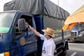 Nhiều địa phương vẫn gây khó vận tải hàng hóa dù đã “năm lần bảy lượt” được chỉ đạo