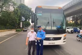 Cho phép xét nghiệm Covid-19 lưu động cho lái xe chở hàng tại Hà Nội và Hải Phòng