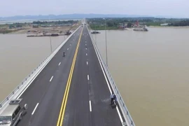 Nhanh chóng thương thảo về khiếu nại của liên danh nhà thầu tại dự án đường Tân Vũ- Lạch Huyện