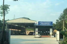 Đăng kiểm cho xe tải cơi nới thùng hàng, đăng kiểm viên bị đình chỉ 1 tháng