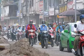 Cải tạo, mở rộng đường Vũ Trọng Phụng: Cả tuyến phố chờ 3 hộ dân