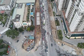 Kiến nghị kéo dài thời gian hoàn thành hầm chui Lê Văn Lương thêm 6 tháng