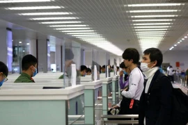 Các chuyến bay đến Việt Nam trong ngày đầu tiên mở cửa bầu trời quốc tế phần lớn là chở hàng