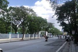 Cấm ô tô từ 16 chỗ trở lên lưu thông trên phố Ngọc Hà