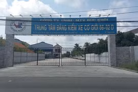 Đình chỉ toàn bộ Trung tâm đăng kiểm nơi Giám đốc bị bắt vì nhận hối lộ