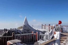 Không khí lạnh bao trùm Bắc bộ, vùng núi có thể xuất hiện băng giá