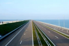 Đề xuất làm cao tốc Hàm Nghi - Vũng Áng hơn 16.600 tỷ đồng