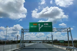 Từ 10h sáng 19-5, phương tiện được lưu thông vào 2 cao tốc Cam Lâm- Vĩnh Hảo và Vĩnh Hảo- Phan Thiết