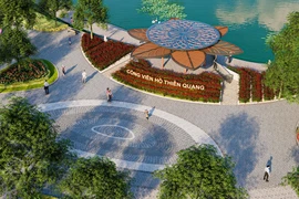 Lấy ý kiến nhân dân về việc lát đá hoa cương hồ Thiền Quang