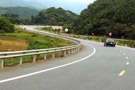 Chưa cân đối được vốn để mở rộng quốc lộ 32 đoạn qua Phú Thọ