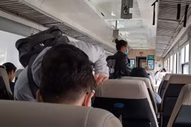 Đường sắt tăng chạy tàu trên một loạt các chặng “hot” dịp cuối năm