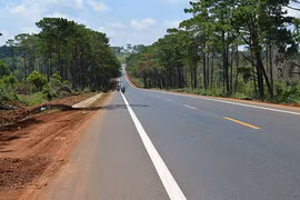 Đầu tư làm quốc lộ sẽ dùng vốn ngân sách địa phương?