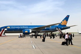 Bán vé máy giá rẻ, Bộ Giao thông lo doanh nghiệp thua lỗ!