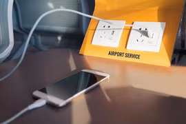 FBI cảnh báo người dùng không sử dụng trạm sạc điện thoại công cộng