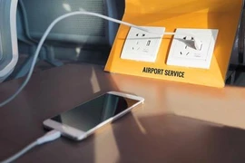 FBI cảnh báo người dùng không sử dụng trạm sạc điện thoại công cộng