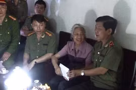Tri ân gia đình liệt sỹ Công an Thủ đô