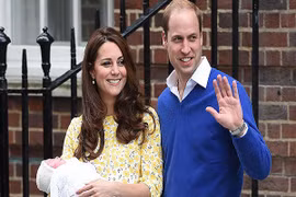  Nước Anh vui mừng chào đón tiểu công chúa của Hoàng gia