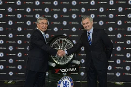Người Nhật bất ngờ tài trợ số tiền kỷ lục cho Chelsea