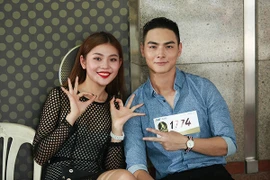  Chúng Huyền Thanh động viên bạn trai thử sức với cuộc thi "Khởi đầu ước mơ"