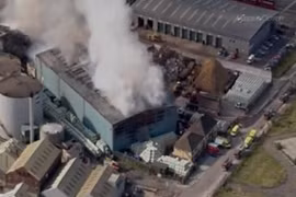 Cháy lớn tại London, Anh Quốc