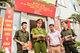 Hà Nội rực rỡ, sẵn sàng cho ngày hội bầu cử