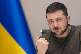 Tổng thống Zelensky tuyên bố Ukraine sẵn sàng trung lập