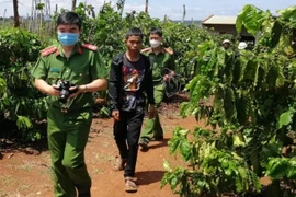 [Tin nhanh sáng 31-3-2022] Bắt khẩn cấp nghi phạm giết người rồi hiếp dâm, phi tang