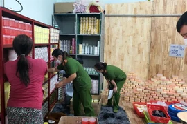 [Tin nhanh sáng 19-5-2022] Đột kích lò kem trộn nhiều ‘không’ bán cả nghìn hũ mỗi ngày