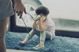 [Tin nhanh tối 19-1-2022] Bé gái 9 tuổi nghi bị ‘chị dâu’ bạo hành