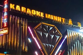 [Tin nhanh sáng 5-5-2022] Quản lý quán karaoke bắt trói khách chở đi đánh đập