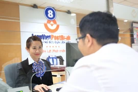 Thêm ngân hàng giảm lãi suất huy động