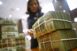 Dùng ngân sách để xử lý nợ xấu là cách duy nhất?