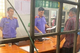 Bắt nguyên Chấp hành viên tham ô hơn 600 triệu đồng