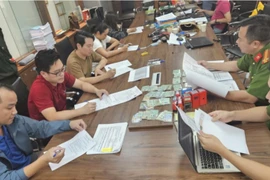 Chiến công xuất sắc của Công an Hà Nội: Triệt phá đường dây nhập lậu, tiêu thụ hàng nghìn tấn 'khí cười'