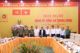 Tiếp tục là một trong số cấp ủy “gương mẫu, đi đầu” tiêu biểu, toàn diện trong hệ thống chính trị