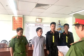 Hai cựu Cục trưởng đăng kiểm Việt Nam nhận 'lương ngoài luồng' hàng chục triệu đồng/ tháng