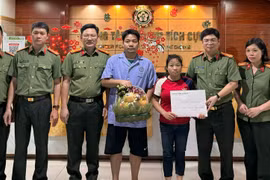 Ấm áp nghĩa tình đồng đội