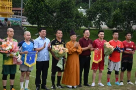 Giao lưu bóng đá tại Học viện Phật giáo Việt Nam