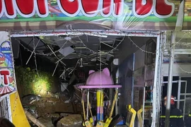 Sập tường nhà dân do mưa lớn ở Ba Vì làm 3 cháu nhỏ tử vong