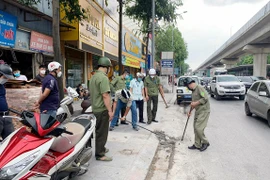 Tập trung nhận diện và xử lý những khó khăn, tồn tại để xây dựng ‘diện mạo’ quận thêm văn minh